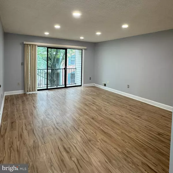 Lawrenceville, NJ 08648,32 SCHERER CT