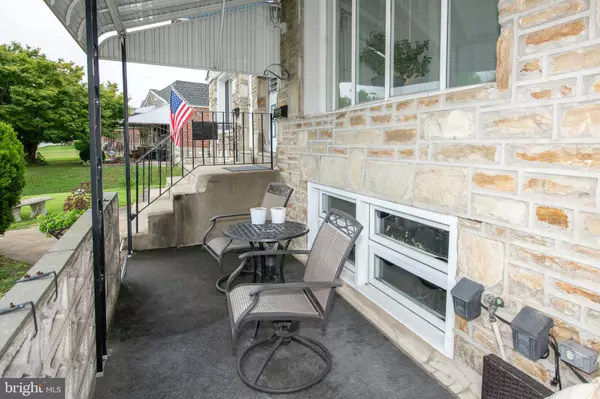 Philadelphia, PA 19114,9235 LEON ST