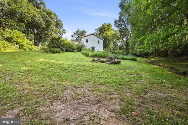 Delta, PA 17314,111 FOREST TRL