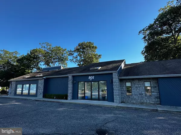 Forked River, NJ 08731,801 LACEY RD