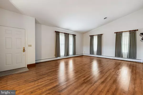 Felton, DE 19943,518 DRAPERS MILL RD