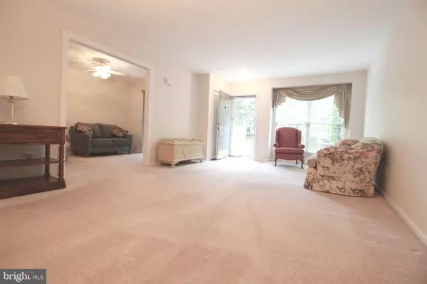 Mount Laurel, NJ 08054,906 COVENTRY WAY