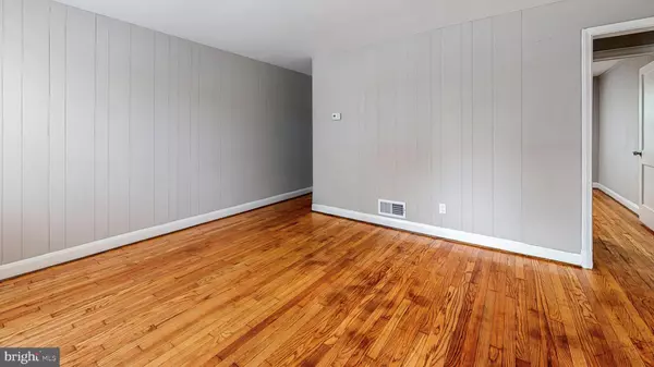 Baltimore, MD 21229,4441 ELDONE RD