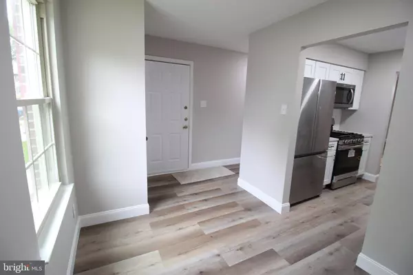 Medford, NJ 08055,2 BLACKHAWK CT