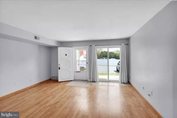 Reading, PA 19610,2900 STATE RD #I-11