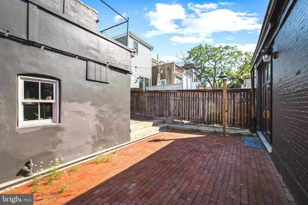 Baltimore, MD 21230,337 E HAMBURG ST