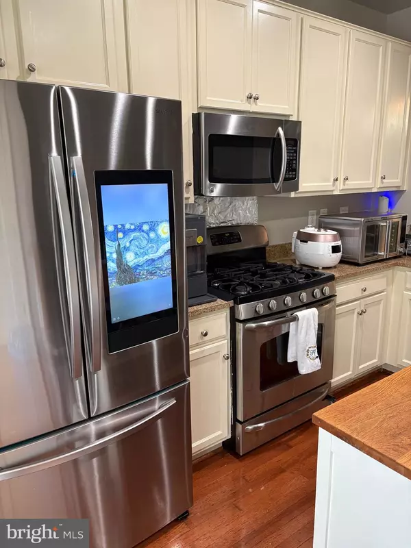 Woodbridge, VA 22191,15629 JOHN DISKIN CIRCLE