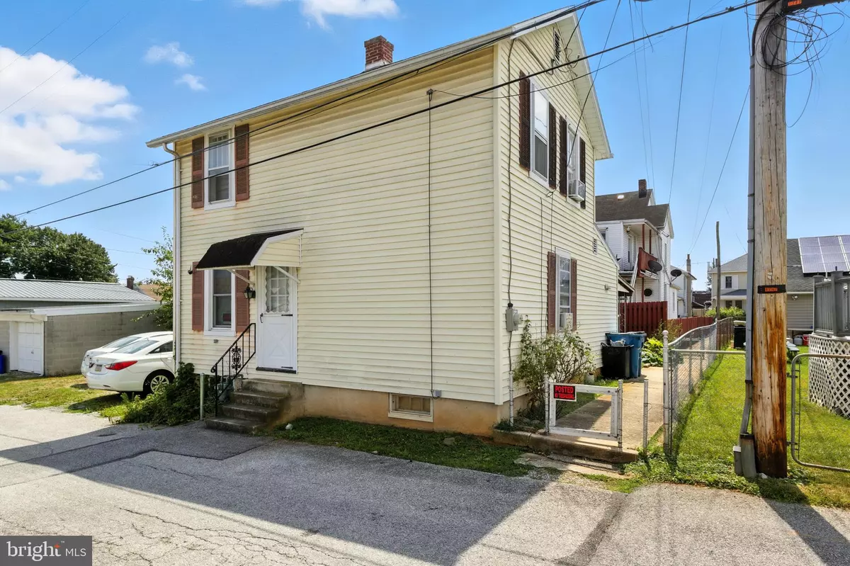 York, PA 17404,1745 FILBERT REAR ST #REAR