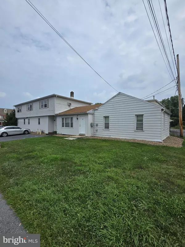 4713 QUEEN ST, Harrisburg, PA 17109