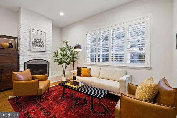 Philadelphia, PA 19147,1238 WAVERLY ST