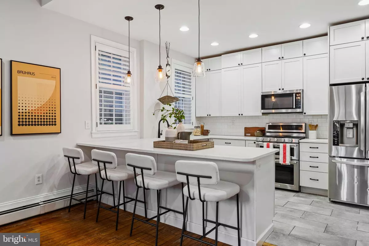 Philadelphia, PA 19147,1238 WAVERLY ST