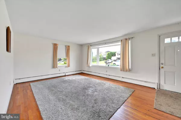 Reading, PA 19601,322 MORRISON RD