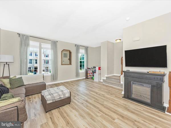 Falling Waters, WV 25419,142 GAULEY RIVER PATH