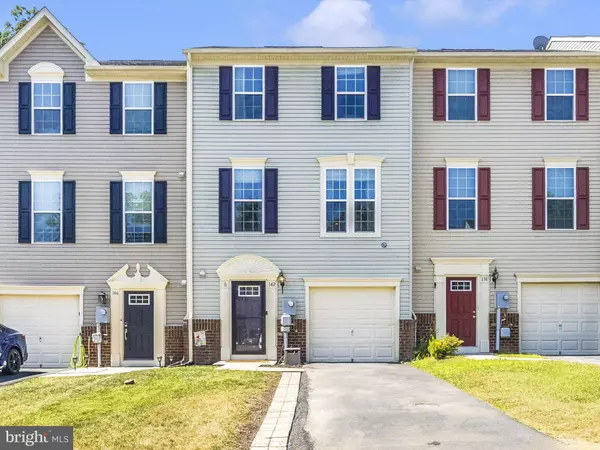 142 GAULEY RIVER PATH,  Falling Waters,  WV 25419