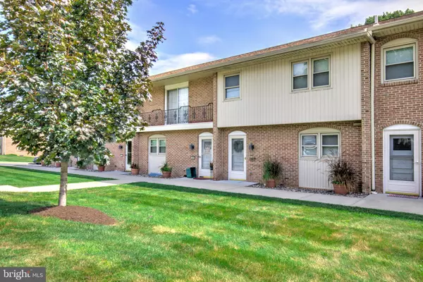 Akron, PA 17501,31 FULTON ST