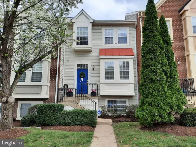 9219 MCCARTY RD, Lorton, VA 22079