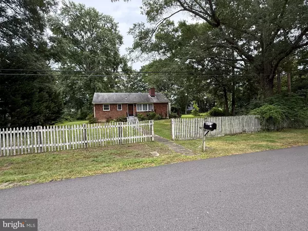 6817 RIDGEWAY DR,  Springfield,  VA 22150