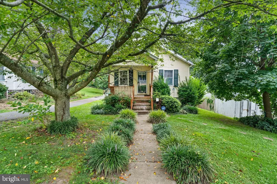 304 GRANDVIEW AVE, Wilmington, DE 19809