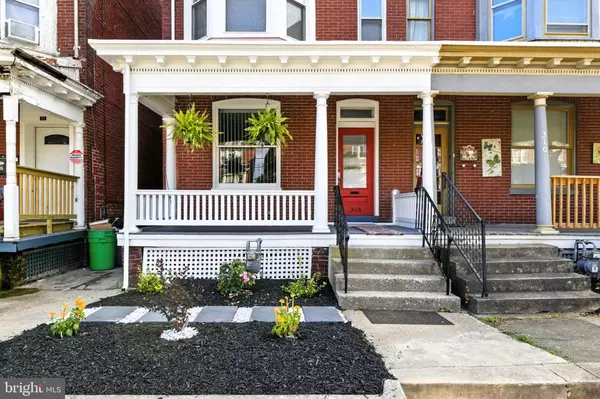 York, PA 17404,308 CARLISLE AVE