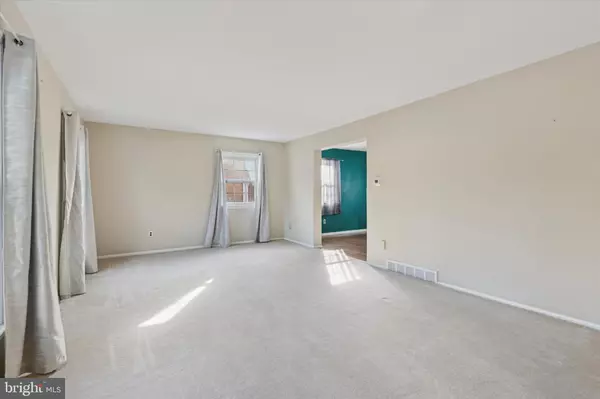 Philadelphia, PA 19128,549 WIGARD AVE