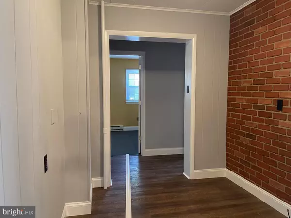 Quarryville, PA 17566,117 E STATE ST #1ST FLR 119