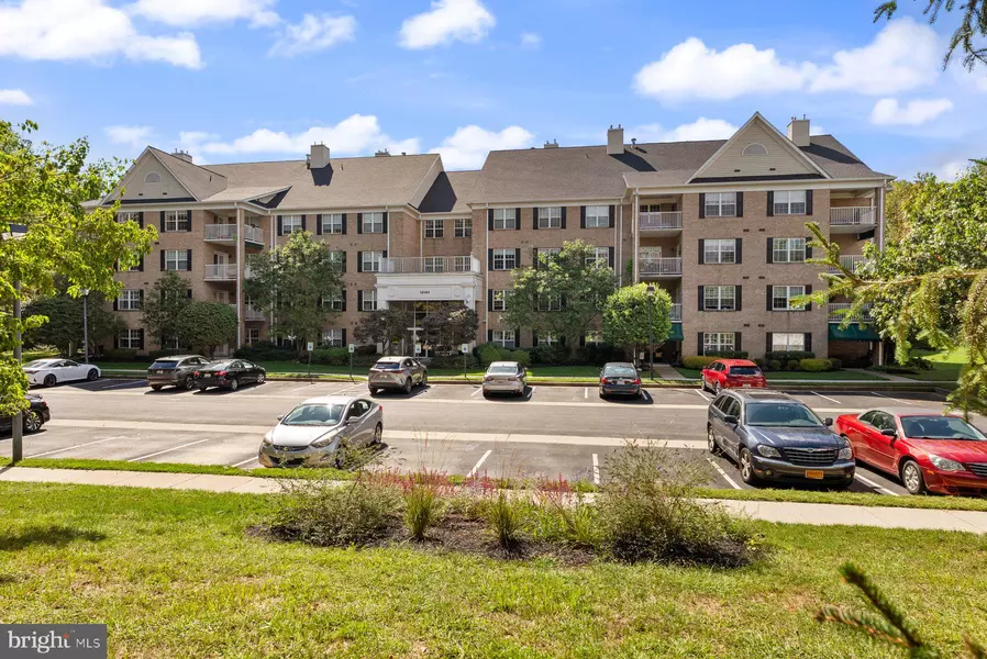 12101 TULLAMORE CT #405, Lutherville Timonium, MD 21093