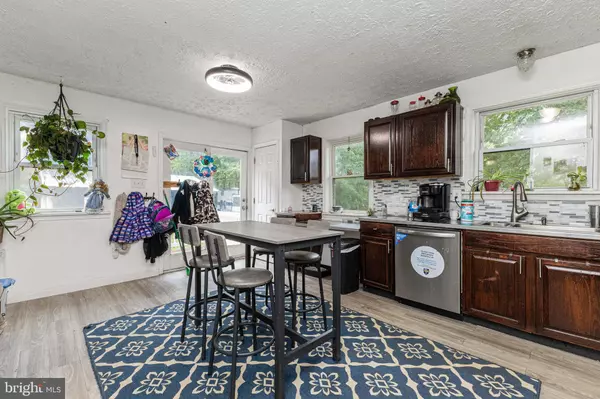 Sumerduck, VA 22742,13517 SILVER HILL RD