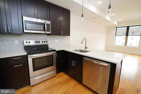 Philadelphia, PA 19122,2015 N 5TH ST #UNIT 2