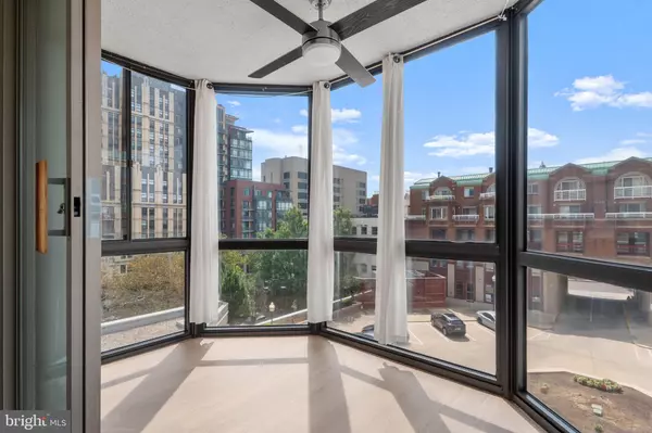 Rockville, MD 20850,24 COURTHOUSE SQ #24-311