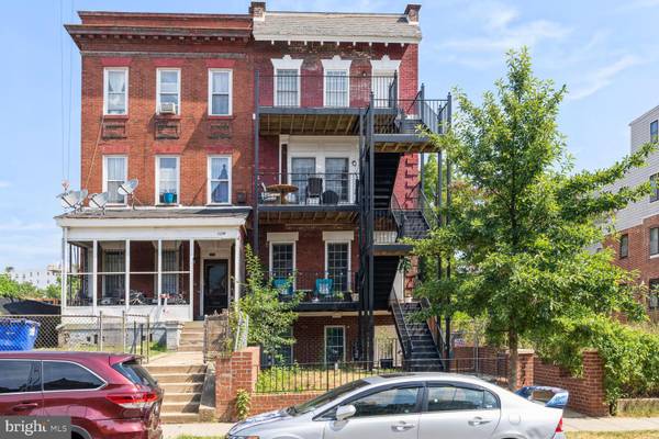 1337 GIRARD ST NW #4, Washington, DC 20009