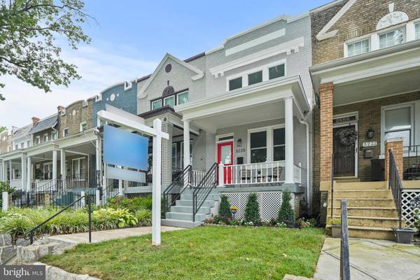 5220 5TH ST NW, Washington, DC 20011