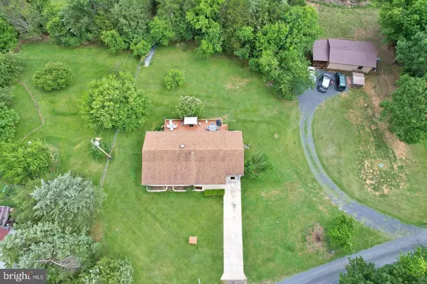 Luray, VA 22835,220 AIRSTRIP RD