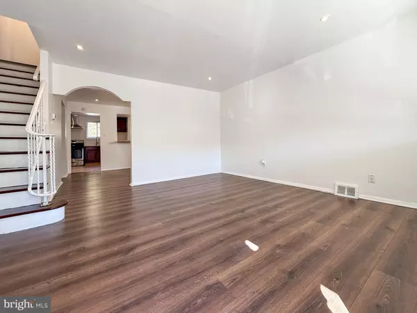 Norristown, PA 19401,825 KOHN ST