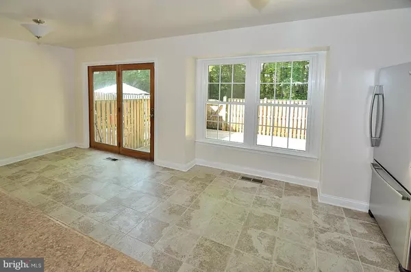 Fairfax, VA 22032,4742 GAINSBOROUGH DR