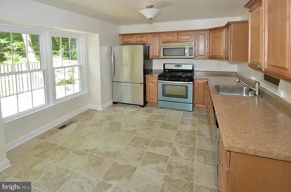 Fairfax, VA 22032,4742 GAINSBOROUGH DR