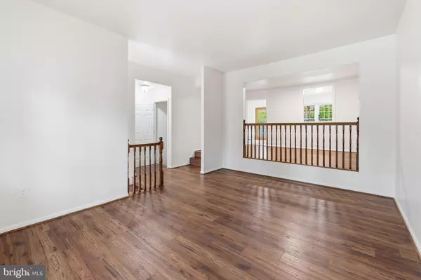 Fairfax, VA 22032,4742 GAINSBOROUGH DR