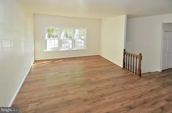 Fairfax, VA 22032,4742 GAINSBOROUGH DR