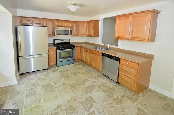 Fairfax, VA 22032,4742 GAINSBOROUGH DR