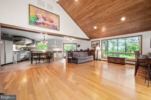 Boyertown, PA 19512,38 LUTZ RD