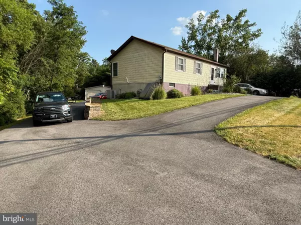 Dover, PA 17315,2856 W CANAL RD