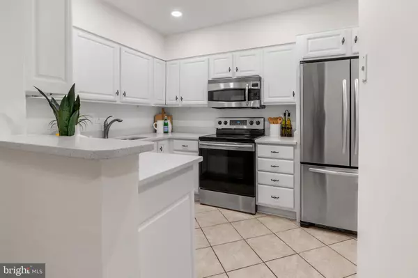 North Bethesda, MD 20852,6050 CALIFORNIA CIR #408