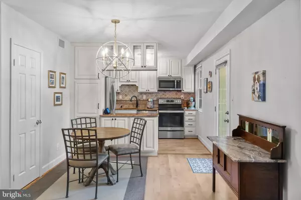 Alexandria, VA 22314,1111 N PITT ST #1C
