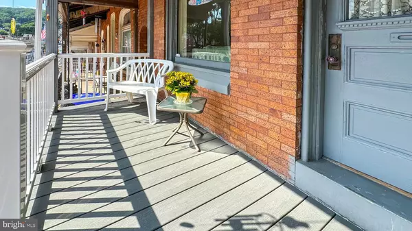 Reading, PA 19602,314 S 17TH ST