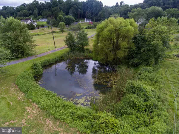 Mohnton, PA 19540,720 FAIRMONT AVE