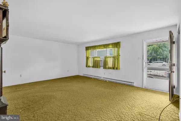 Waretown, NJ 08758,403 7TH ST