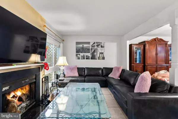 Greenbelt, MD 20770,8111 BIRD LN