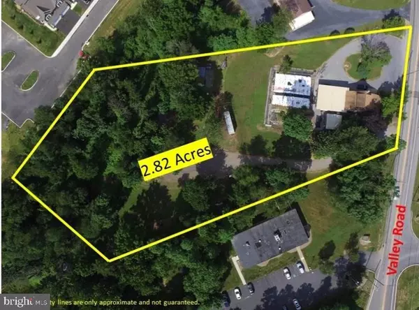 4460 VALLEY RD, Enola, PA 17025