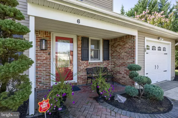 Eastampton, NJ 08060,6 MULBERRY LN