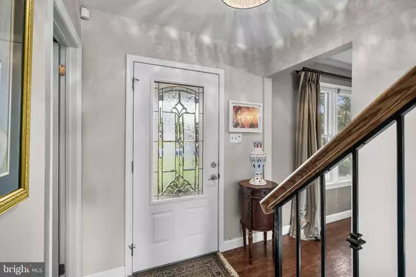 Eastampton, NJ 08060,6 MULBERRY LN