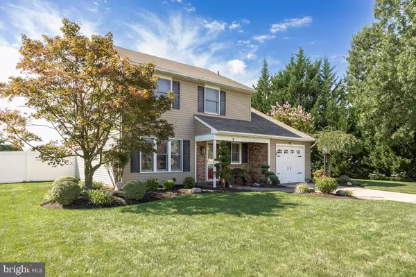 Eastampton, NJ 08060,6 MULBERRY LN